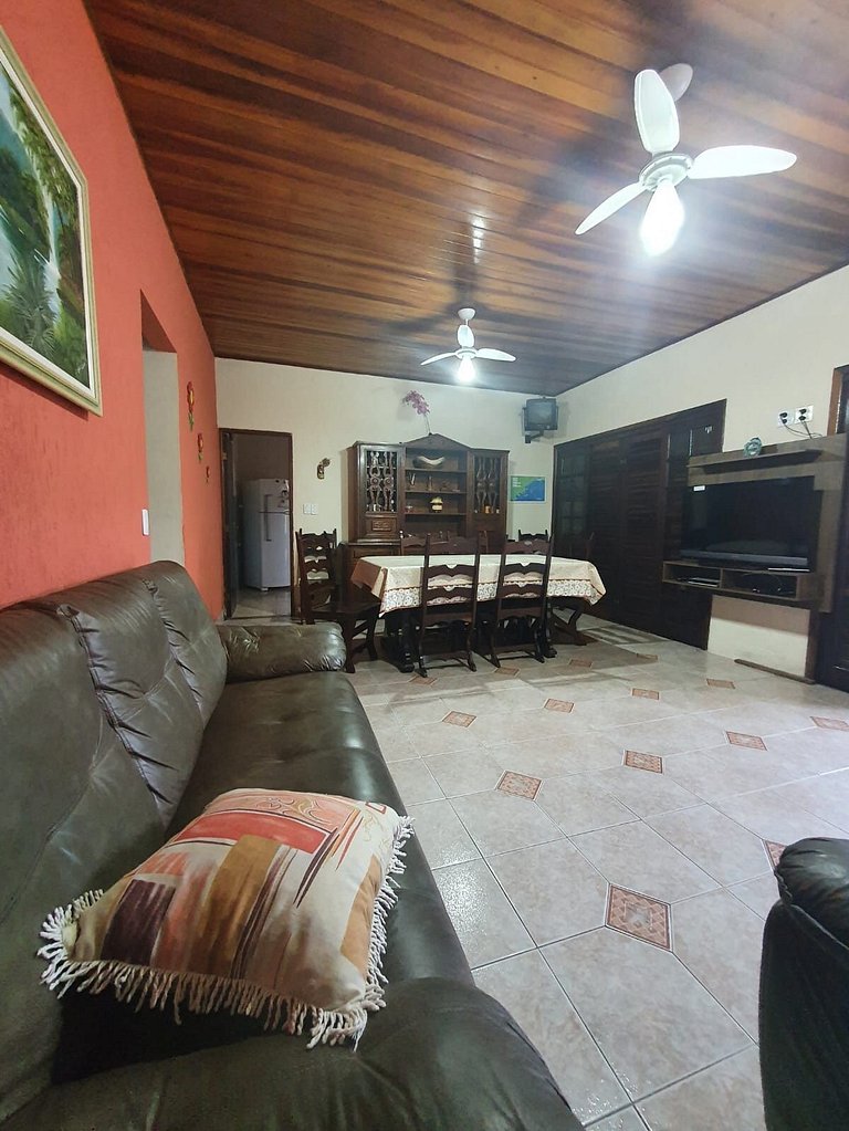 Casa de praia em Ubatuba com churrasqueira 040