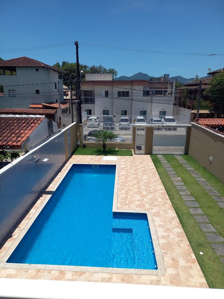 Casa com piscina e churrasqueira pertinho do mar 037