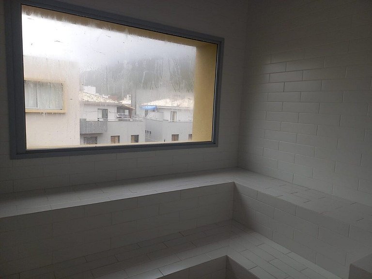 Apartamento com jacuzzi e vista mar Bambu 083