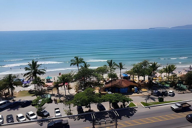 Apartamento no maior condomínio da Praia Grande em Ubatuba D