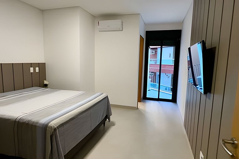 Apartamento no maior condomínio da Praia Grande em Ubatuba D