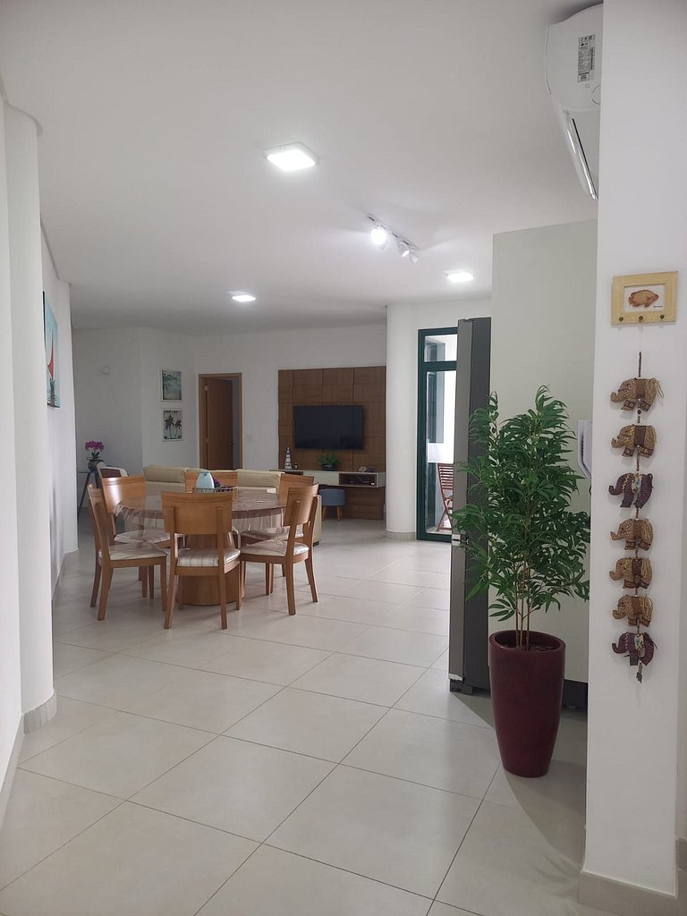 Apartamento ao lado da piscina aquecida DNA 091
