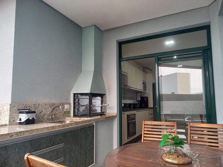 Apartamento ao lado da piscina aquecida DNA 091