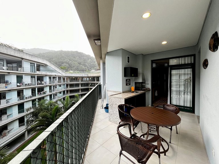 Lindo apto no maior condomínio da Praia Grande em Ubatuba DN