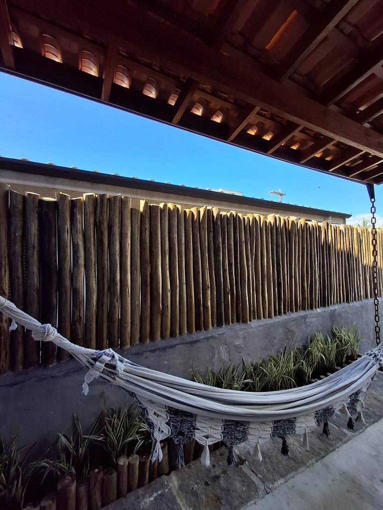 Suíte com ar e churrasqueira - Pereque100