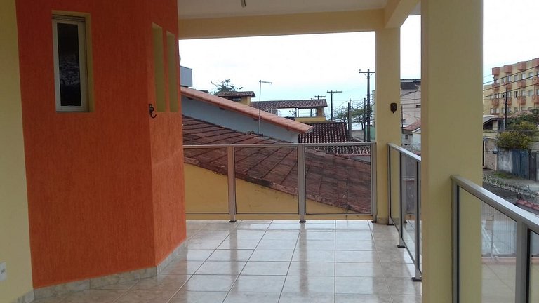 Casa pertinho do mar e com churrasqueira 101