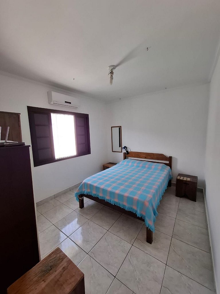 Linda casa c/churrasqueira na praia PerequêAçu 057