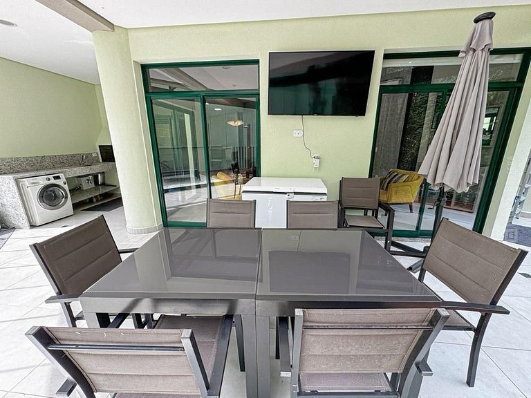 Apartamento com jacuzzi no Reserva DNA 104