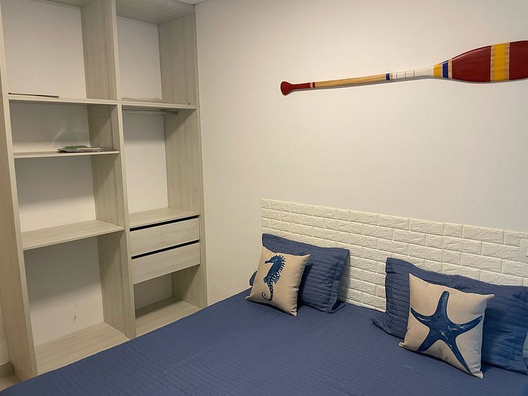 Apartamento com churrasqueira e jardim no DNA105