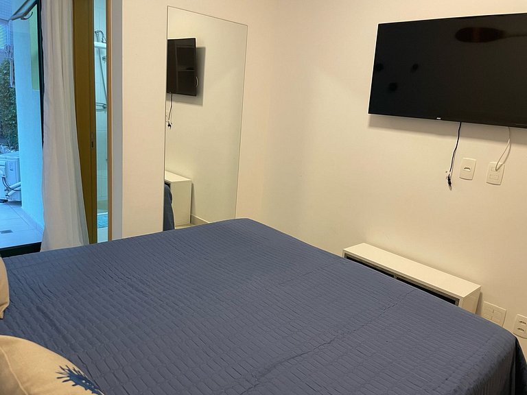 Apartamento com churrasqueira e jardim no DNA105
