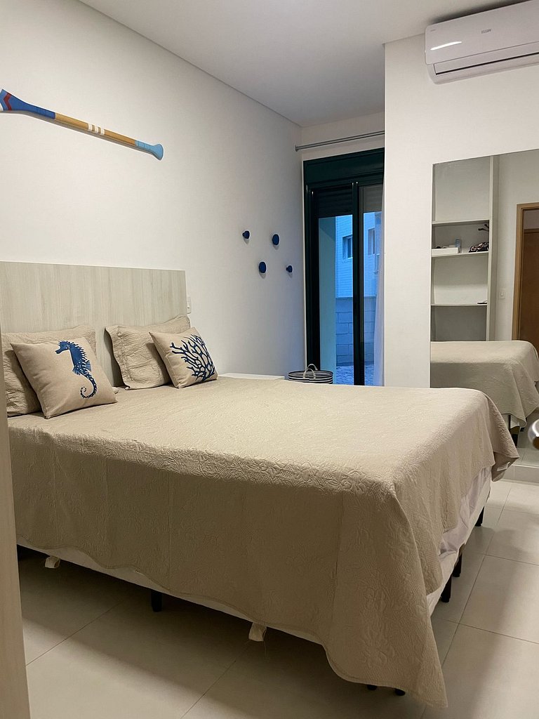 Apartamento com churrasqueira e jardim no DNA105