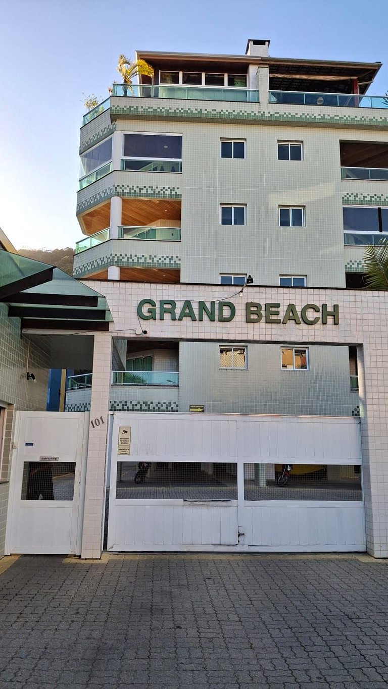 Cobertura duplex na Praia Grande de Ubatuba 109
