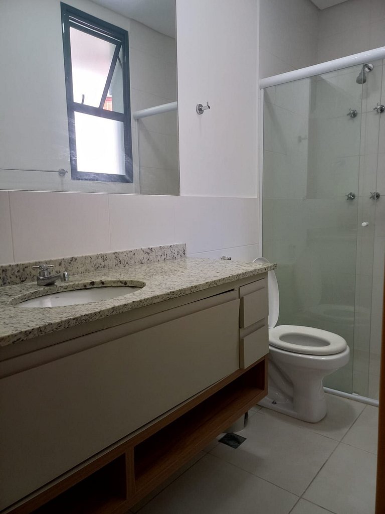 Apartamento com vista mar DNA108