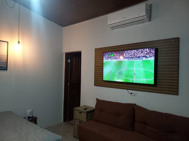 Suíte com ar e churrasqueira - Pereque100