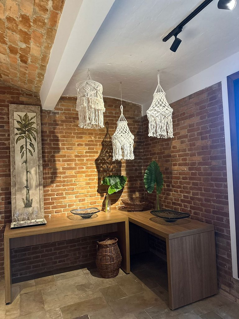 Linda casa com piscina e churrasqueira PM122