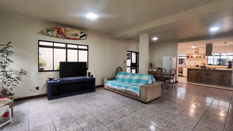 Casa c/ 4 quartos pertinho da praia - Praia Grande de Ubatub