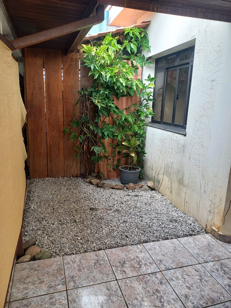 Casa pertinho da orla - Praia Grande Ubatuba 002