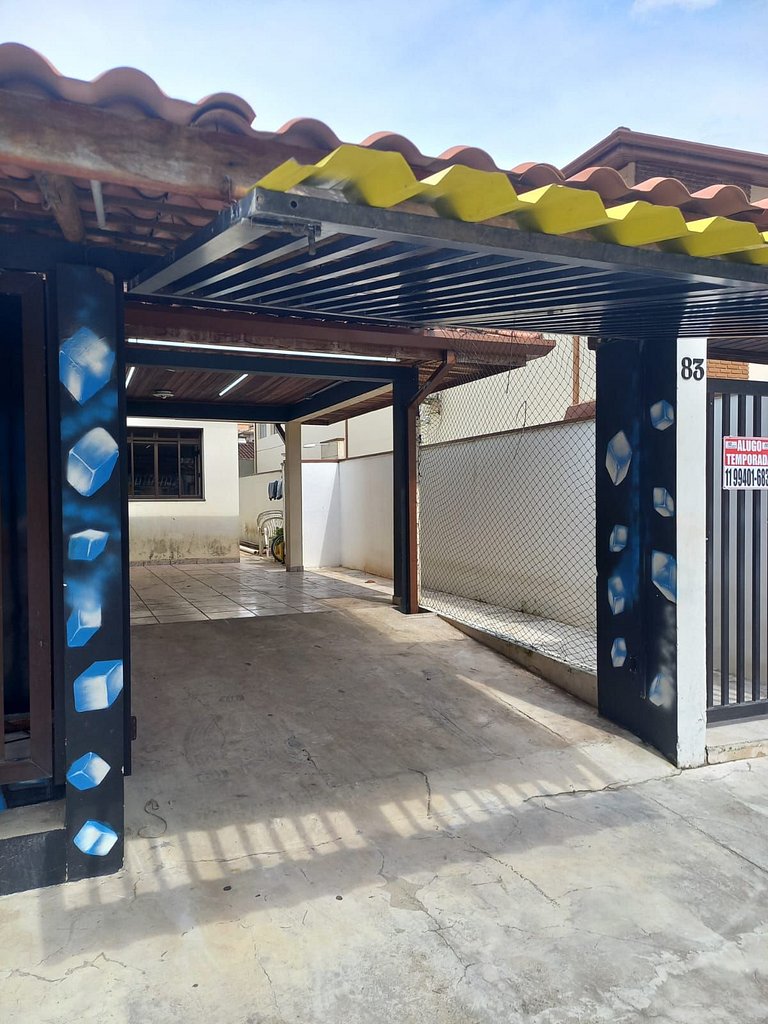 Casa pertinho da orla - Praia Grande Ubatuba 002