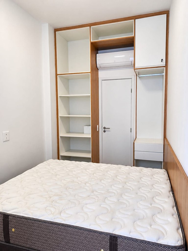 Apartamento 1 suíte - SET Praia Grande 134